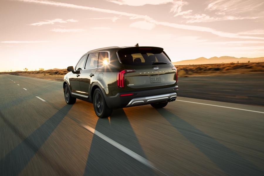  Kia Telluride 2019 года  (фото 18 из 44)